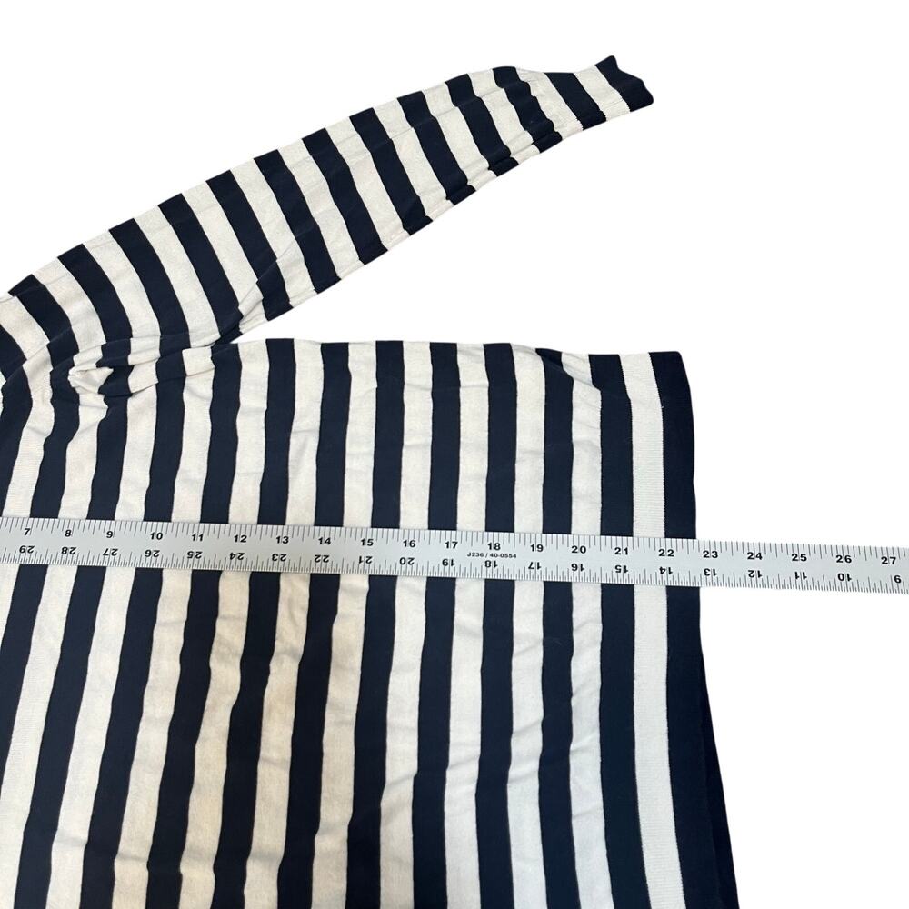 Banana Republic Factory Long Sleeve Scalloped Edges Sweater Navy/White Small - Picture 7 of 7